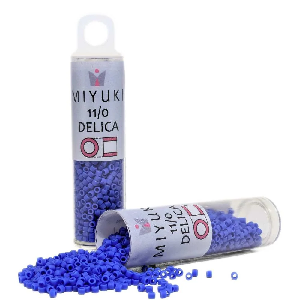 DB1588 Tubo Miyuki Delica 11/0 Sin brillo Opaque Cyan Blue 7,2gr.