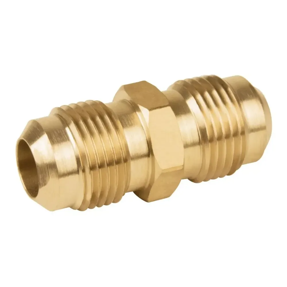 Niple unión de latón de 3/8" x 1/2", foset CLG-472