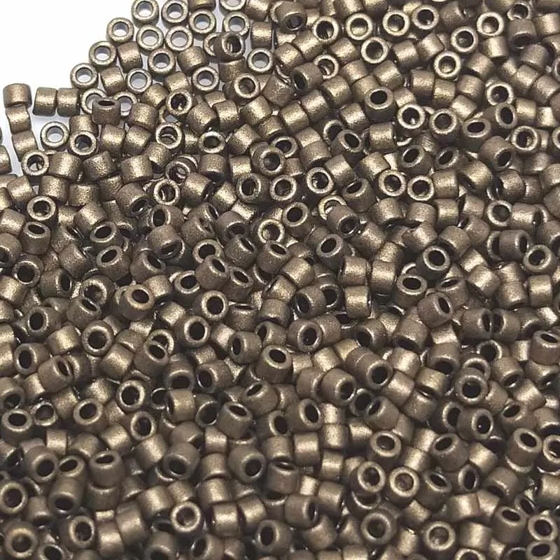 11/0 MIYUKI delica DB0322 - Opaco Metallized Bronze - 1gr.