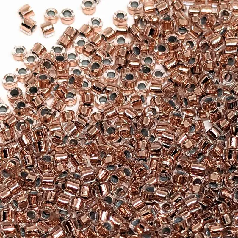 11/0 MIYUKI delica DB0037 - Crystal Cobre Lined - 1gr.