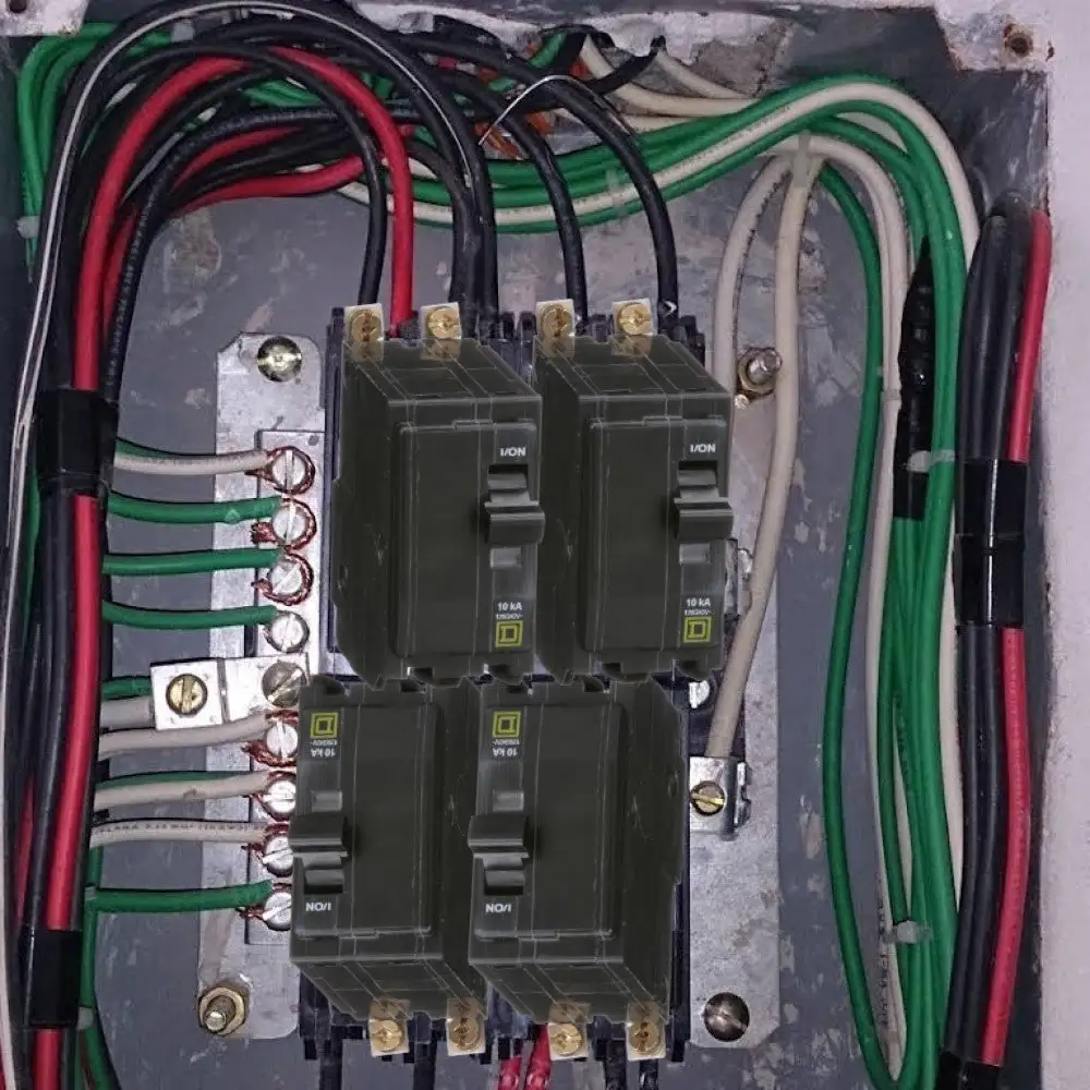 Condensador Electrolítico Interruptor termomagnetico qob215 2x15a atornillable 10ka 120-240v schneider electric