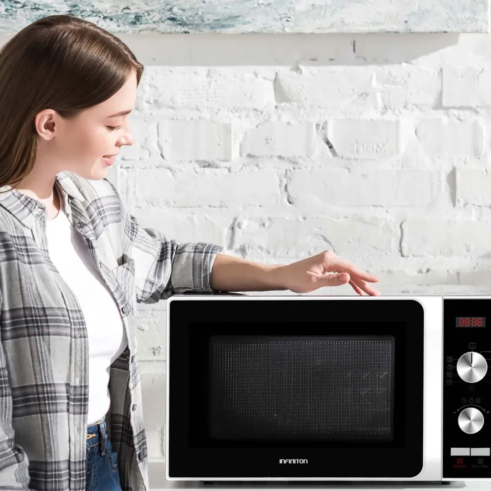 Microondas Infiniton MW-F201 700W 20L tecnologí sin plato blanco