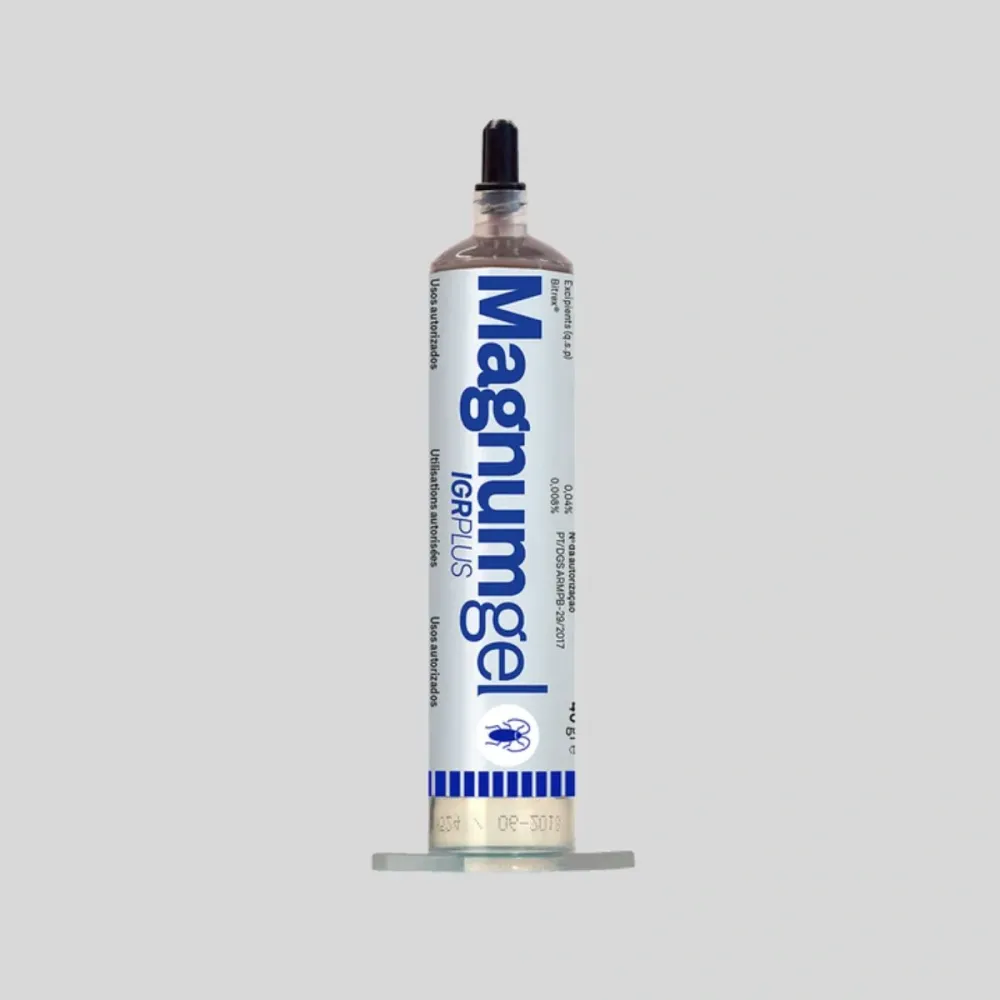 Antiséptico Clínico Jeringa profesional Magnum gel IGR PLUS contra cucarachas 40g | Infestación elevada