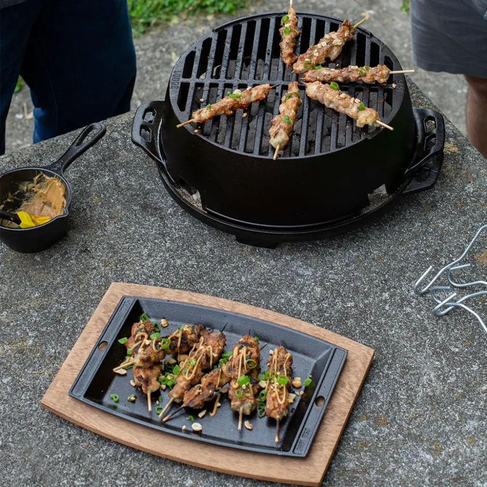 Lodge Iron Oven Rectangular Tray