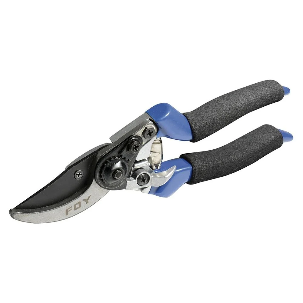 Tijera Para Poda Una Mano Para Ramas Verdes 8 1/2" Foy.