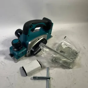 Makita DKP 180 Z Cepillo bateria 18V - Sin baterí, sin cargador, sin maletín incluidos