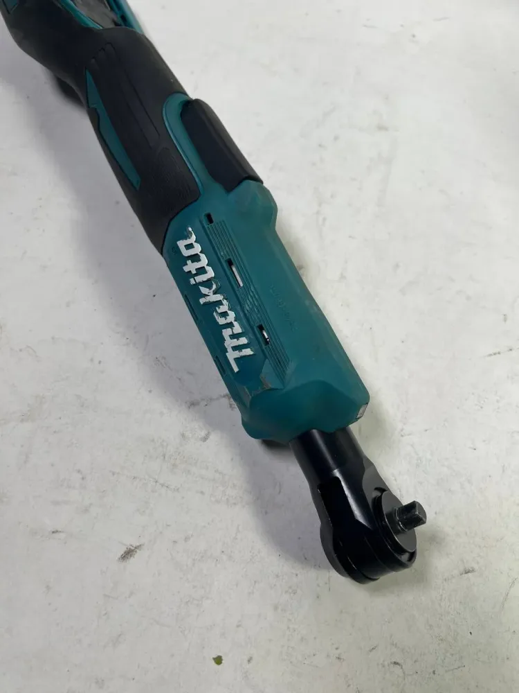 Makita DWR 180 Z atornillador de carraca sin cable 18 V 47,5 Nm 1/4" 3/8" solo - sin baterí, sin cargador