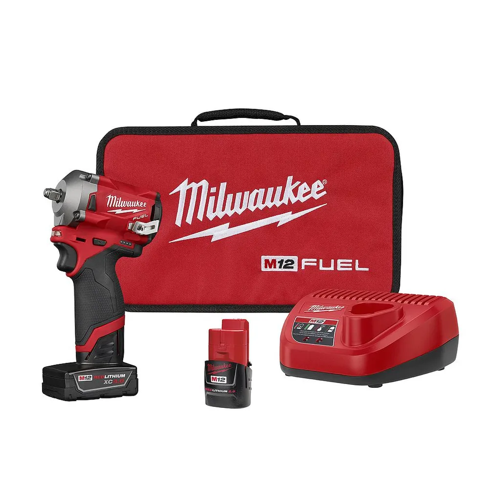 Juego de llave de impacto rechoncha M12 fuel de 3/8" Milwaukee