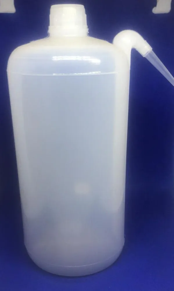 Piseta integral 1000 mL. MEGALAB Promotora Garibay SA de CV