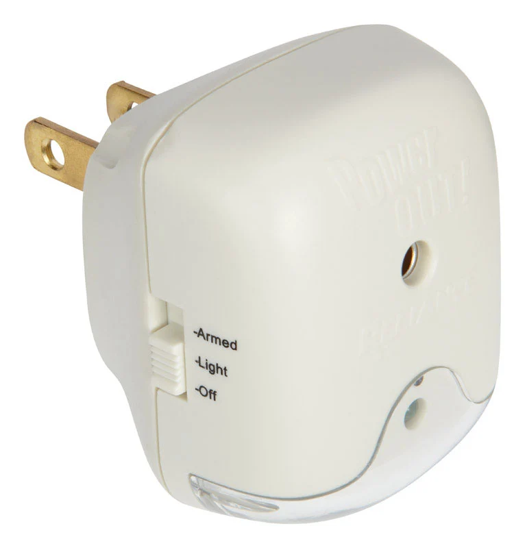 Linterna LED recargable Reliance Power Out de plástico blanco, 100 lm, 1 pulgada de largo x 1 pulgada de ancho, con pilas...