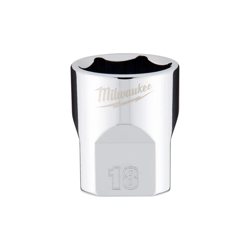Dado estándar de 6 puntas métrico de 18 mm x 3/8 pulg. de Milwaukee, 1 pieza