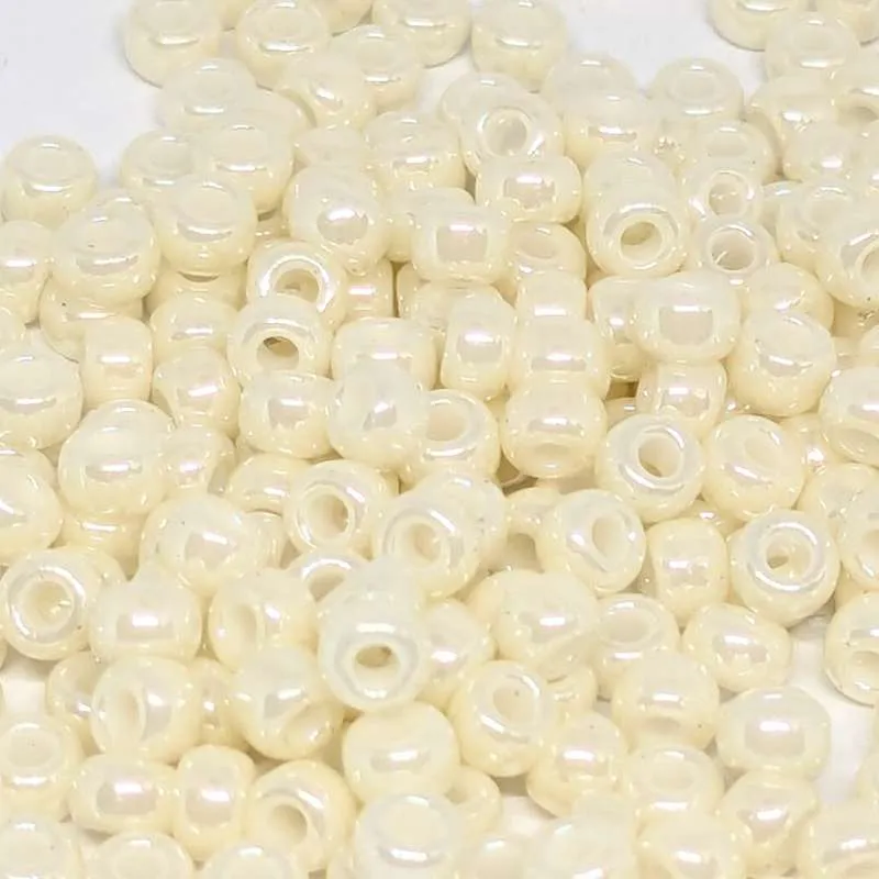 8/0 MIYUKI - rocalla - Cubriente Ceylon Cream - 1gr.