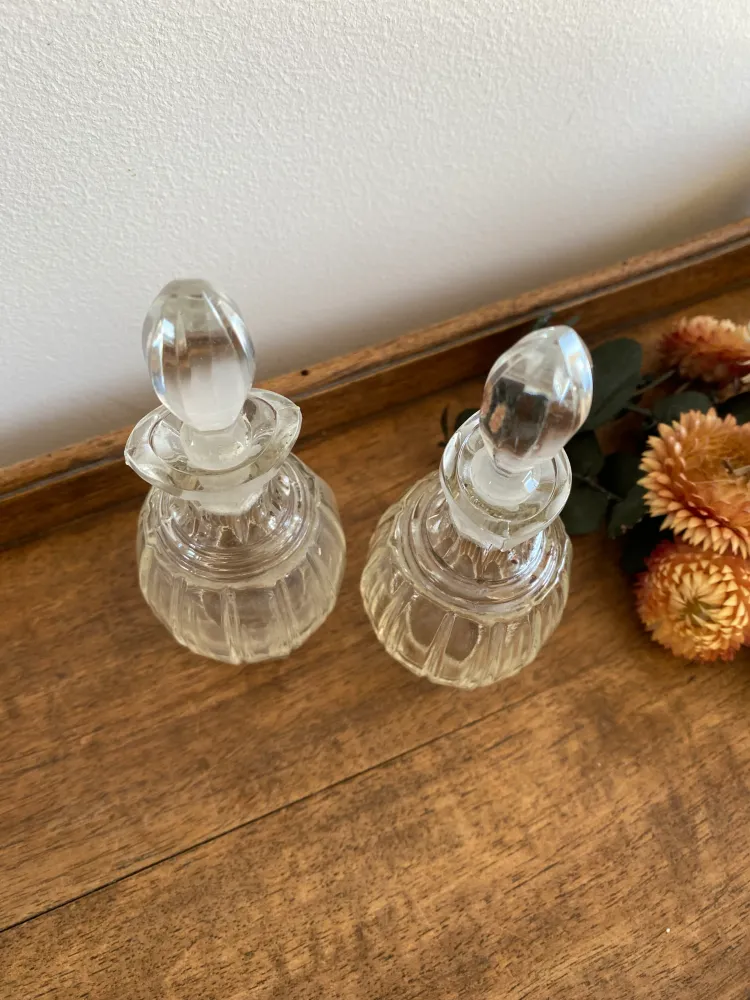 Juego de Machos y Terrajas Duo de flacons en verre travaillé