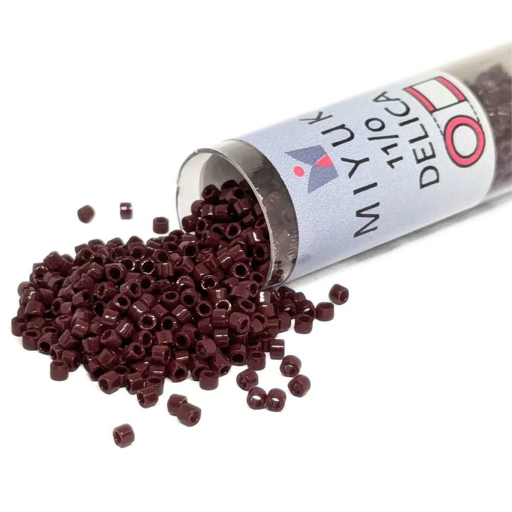 DB1134 Tubo Miyuki Delica 11/0 Cubriente Currant 7,2gr