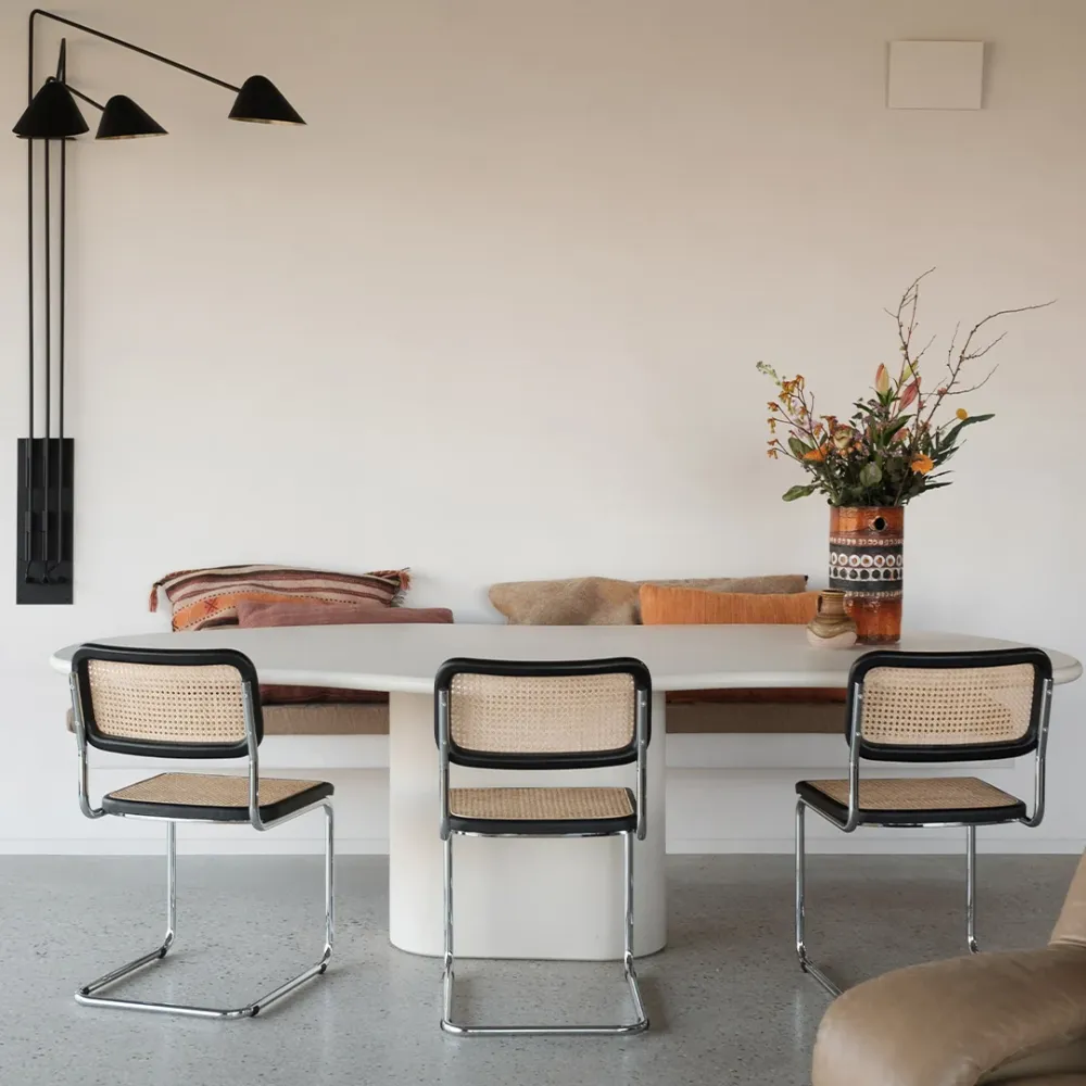 Amir Organische betonlook eettafel - 261 cm - StoneSkin - Latte