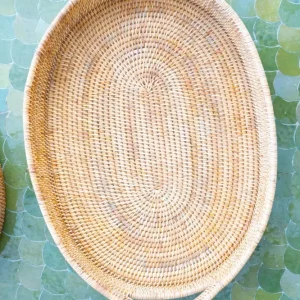 Bandeja oval de rattan com pegas Fabricado en Acero Templado