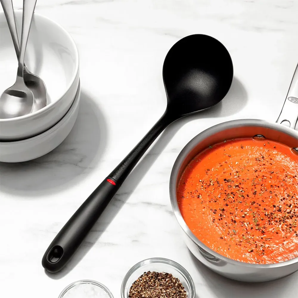 OXO SoftWorks Nailon Bucket con Rosca Completa