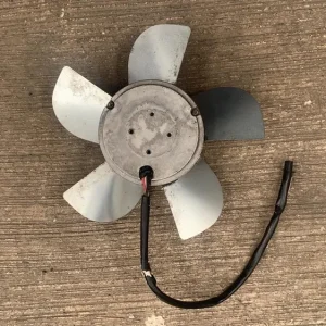 Turbina de Corriente Alterna Minebea 8330RT-24W-B30-S01 con Tornillos de Montaje